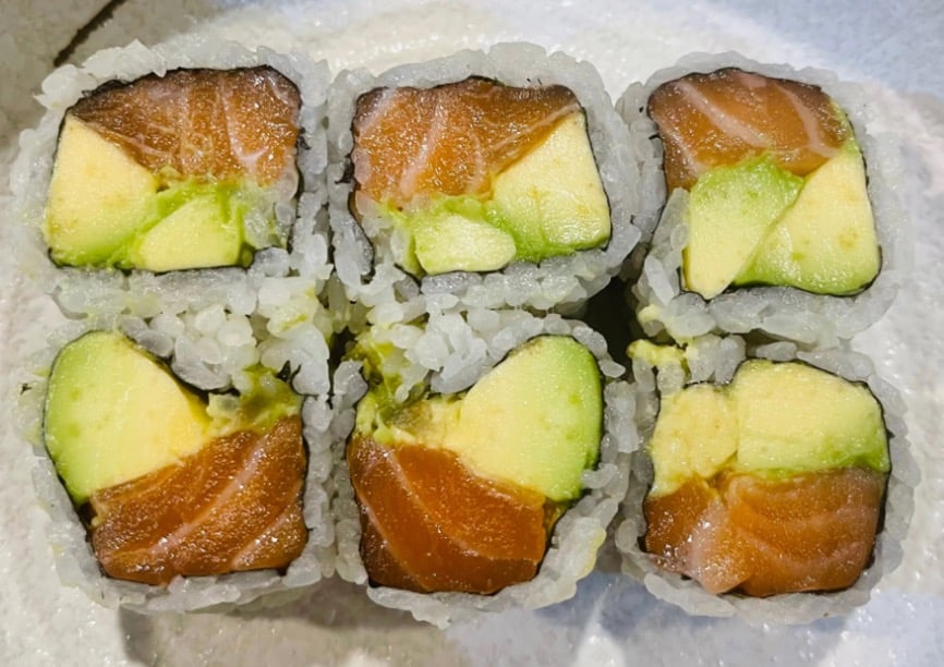 Salmon Avocado Roll