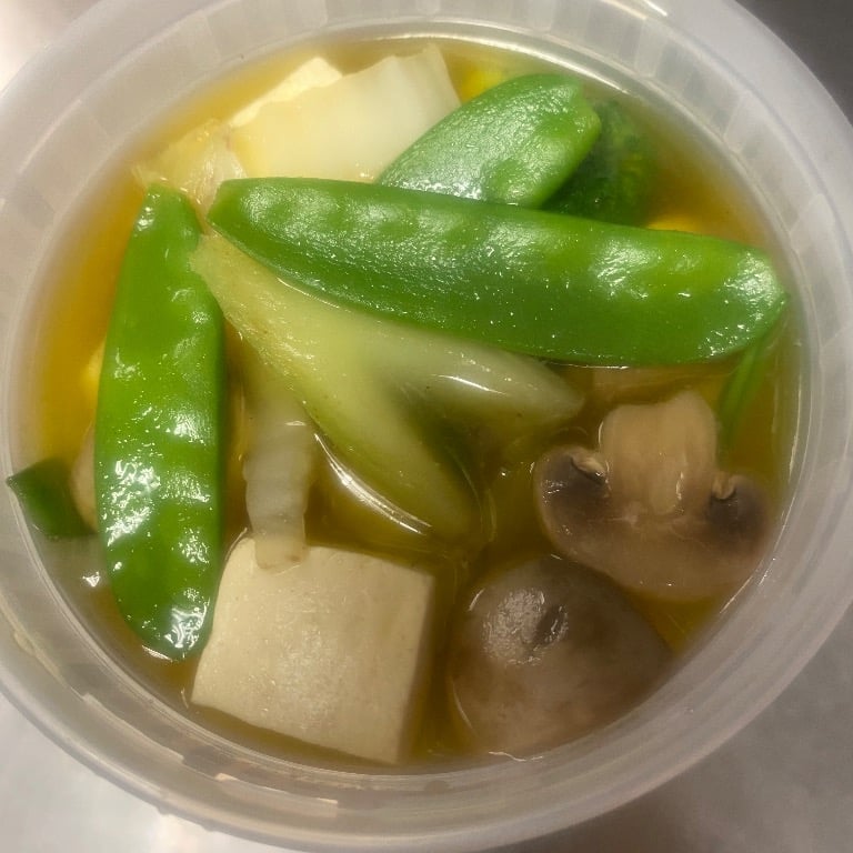 20. Mixed Vegetable w. Bean Curd Soup