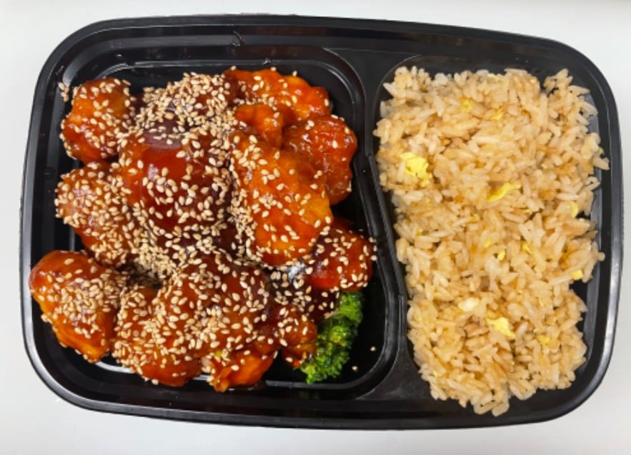 20. Sesame Chicken<br>芝麻鸡