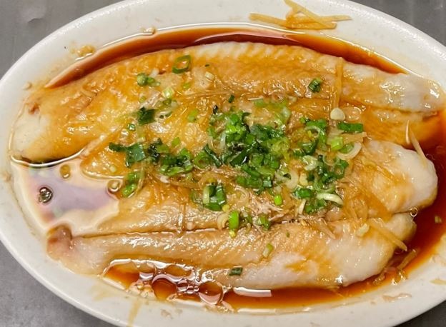 SP3. Steamed Fish Fillet w. Ginger Scallion 姜葱鱼片