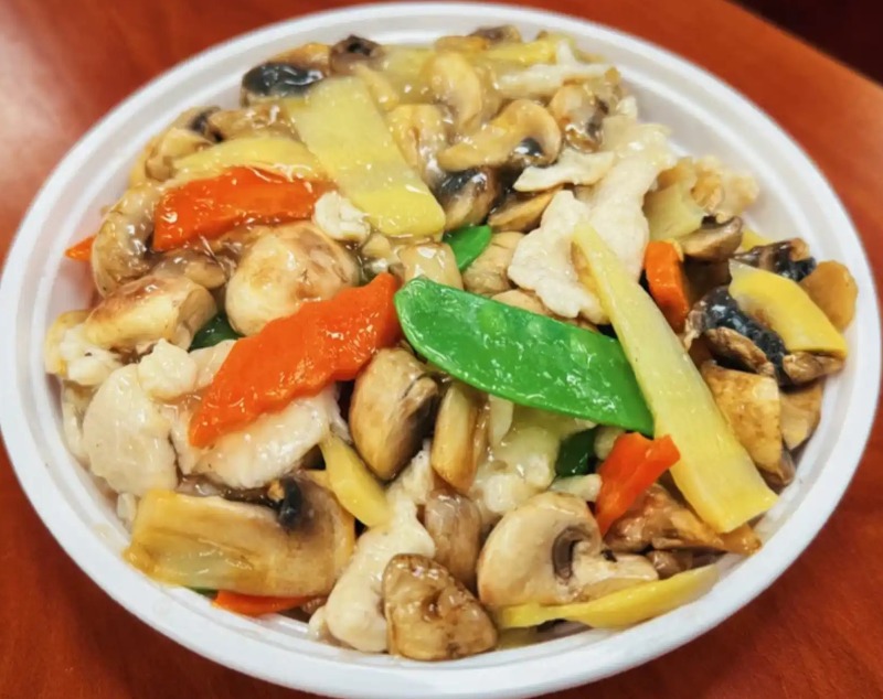 80. Moo Goo Gai Pan