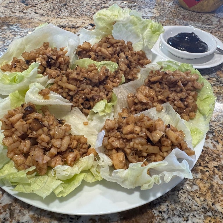 3. 菜片雞松 Shredded Chicken with Vegetables