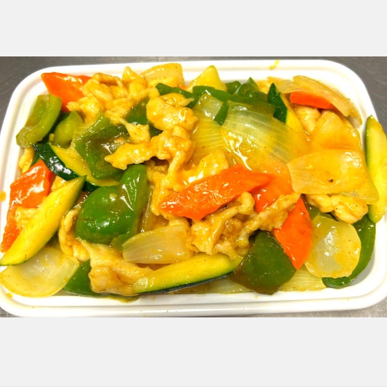 80. Curry Chicken w. Onions