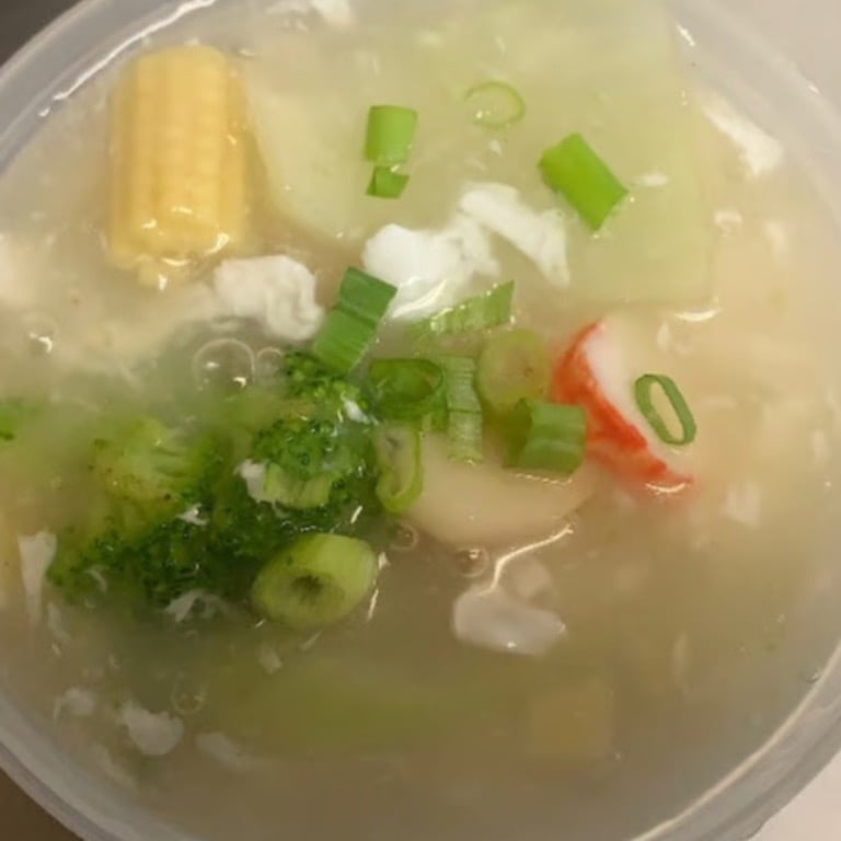 海鲜汤 <br> Seafood Soup