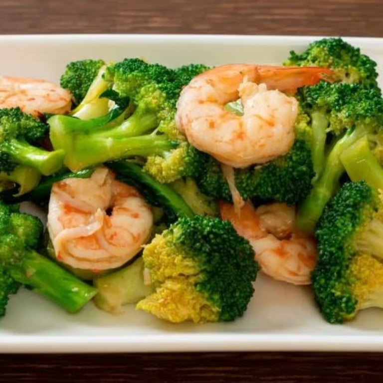 D5. Shrimp w. Broccoli