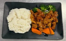 R14. 左公鸡饭 General Gao Chicken