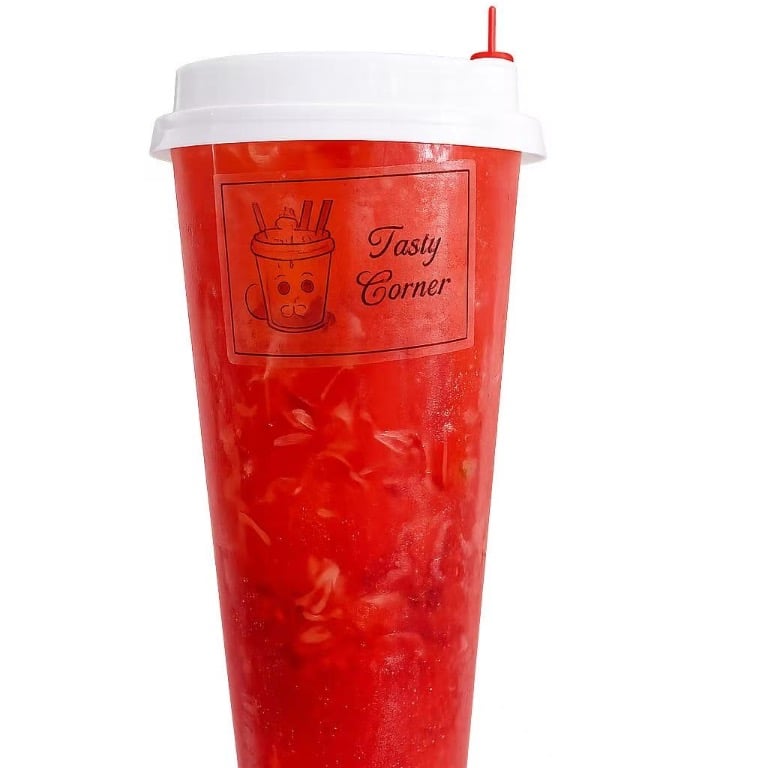 T03. Bold Strawberry Tea