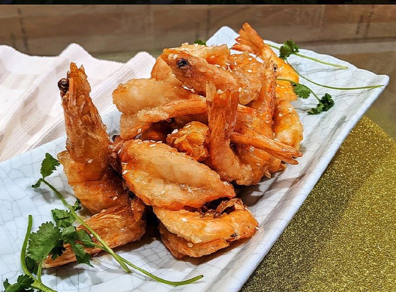 蜜汁脆皮虾 Crispy Glazed Shrimp