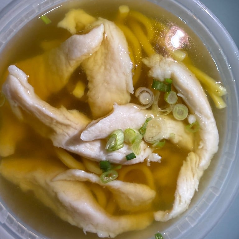 鸡汤面 Chicken Noodle Soup