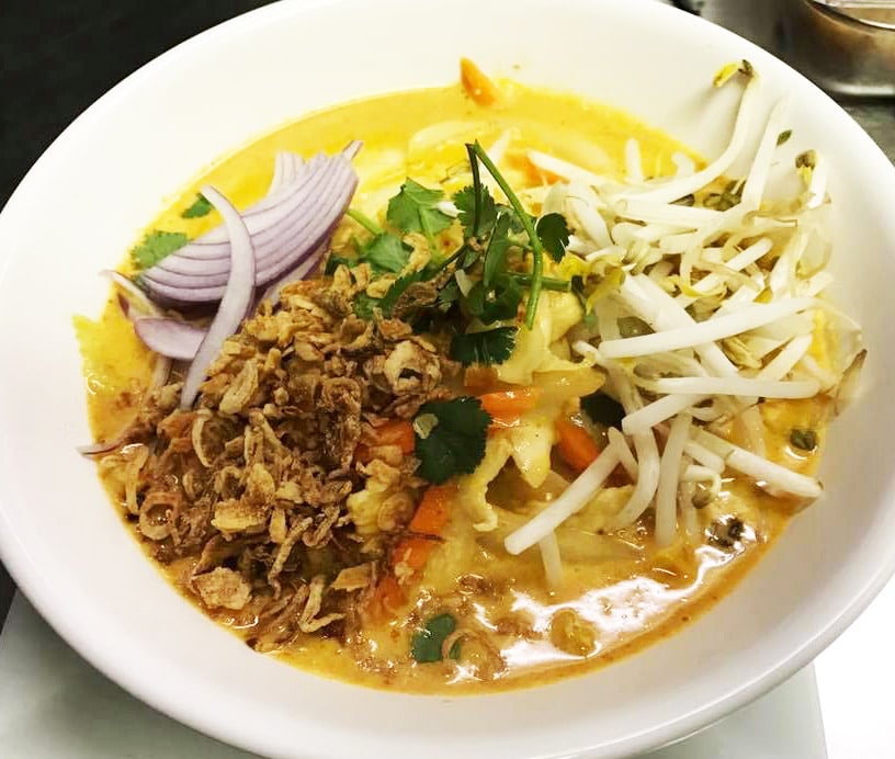 Yellow Curry Noodle (Kao Soi Noodle)