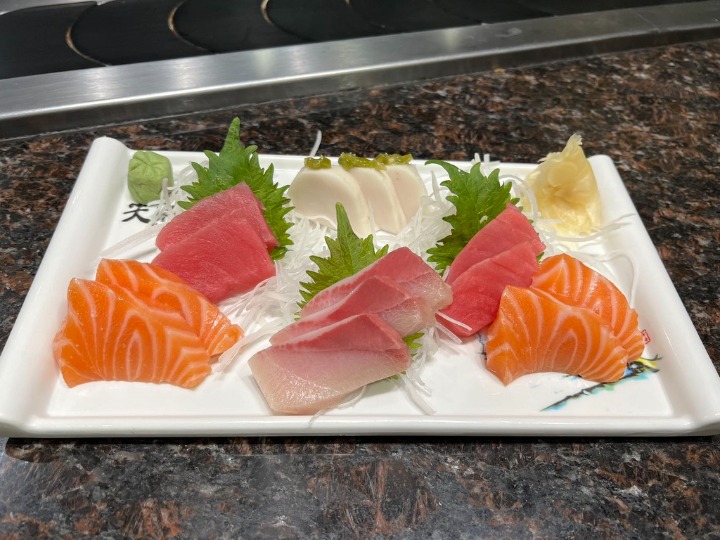 Sashimi Deluxe 20pc