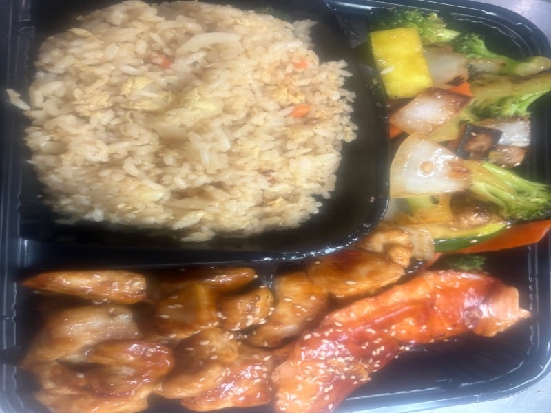 Hibachi Chicken & Salmon