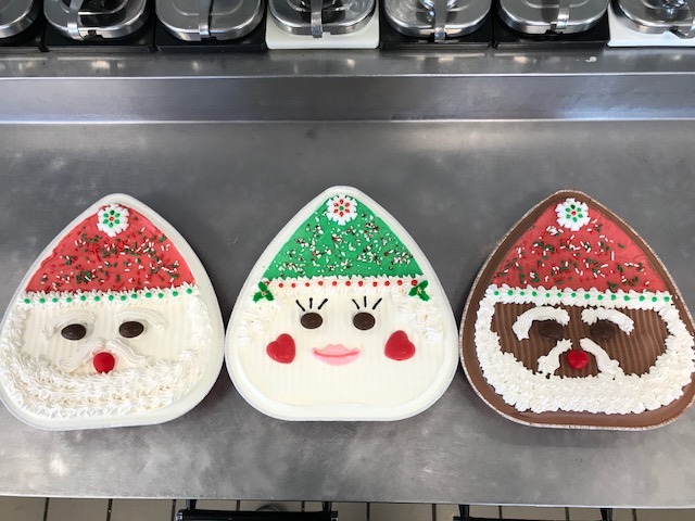 Santa Cakes