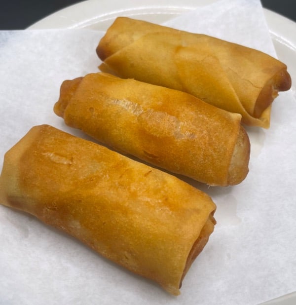 A1. Shrimp Spring Roll (3)<br>虾春卷