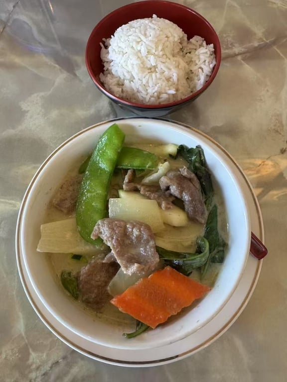 Green Beef Curry