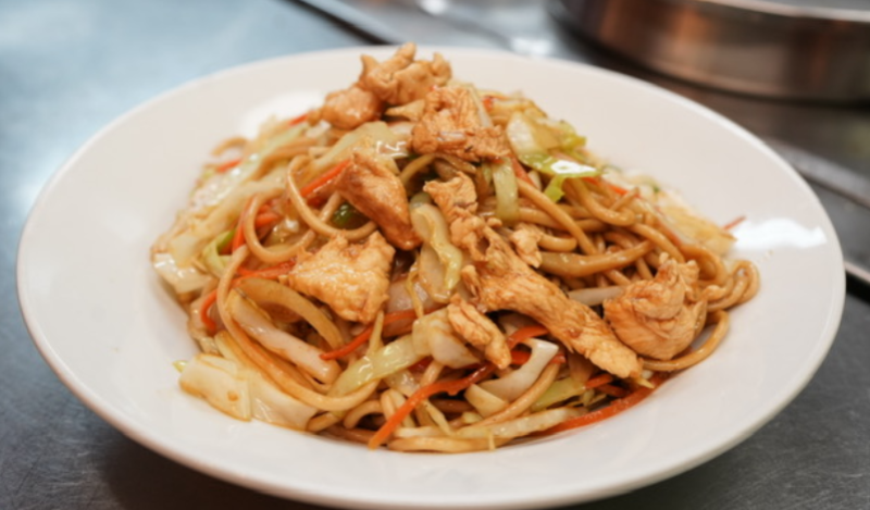 Chicken Fried Noodle<br> 鸡肉炒面
