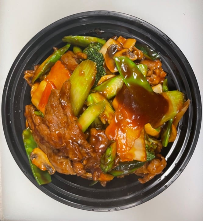 90. Beef w. Mixed Vegetables<br>杂菜牛