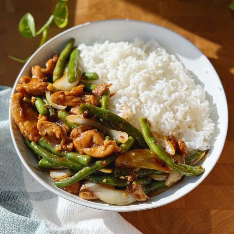 105a. Chicken w. Green Bean
