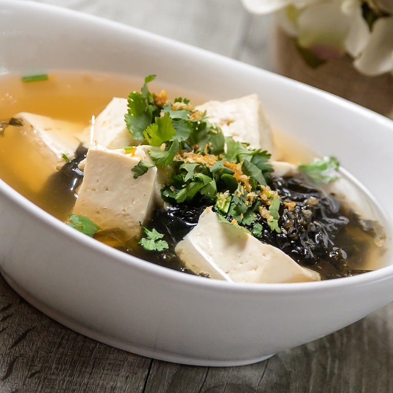 Seaweed & Tofu Soup