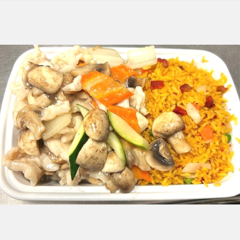 C 3. Moo Goo Gai Pan