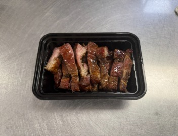 A12. 港式叉烧 Boneless Spareribs
