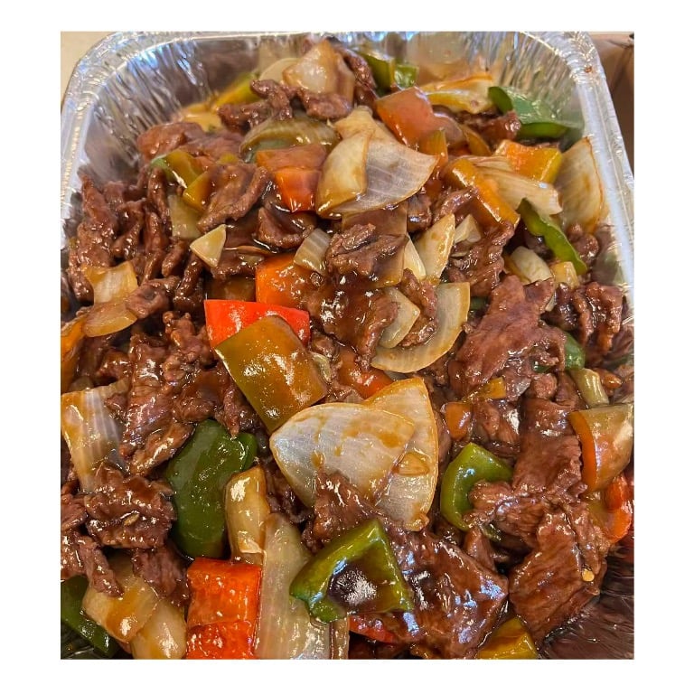 Pepper Steak w. Onion Party Tray 青椒牛派对盘