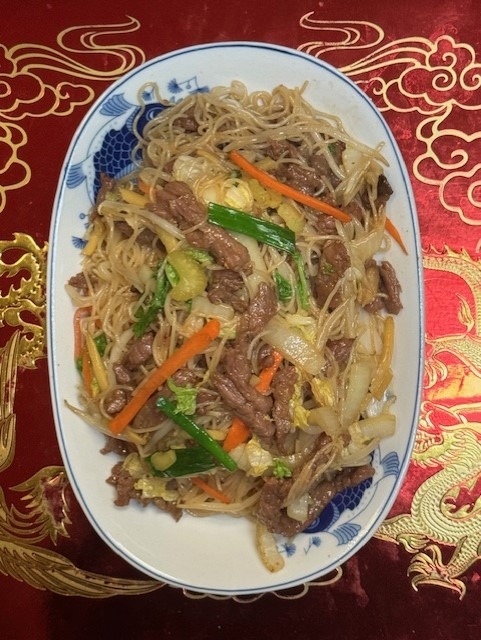 52. Beef Rice Noodles