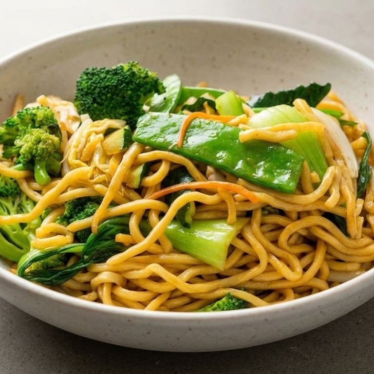 M8. 菜捞面 Vegs Lo Mein