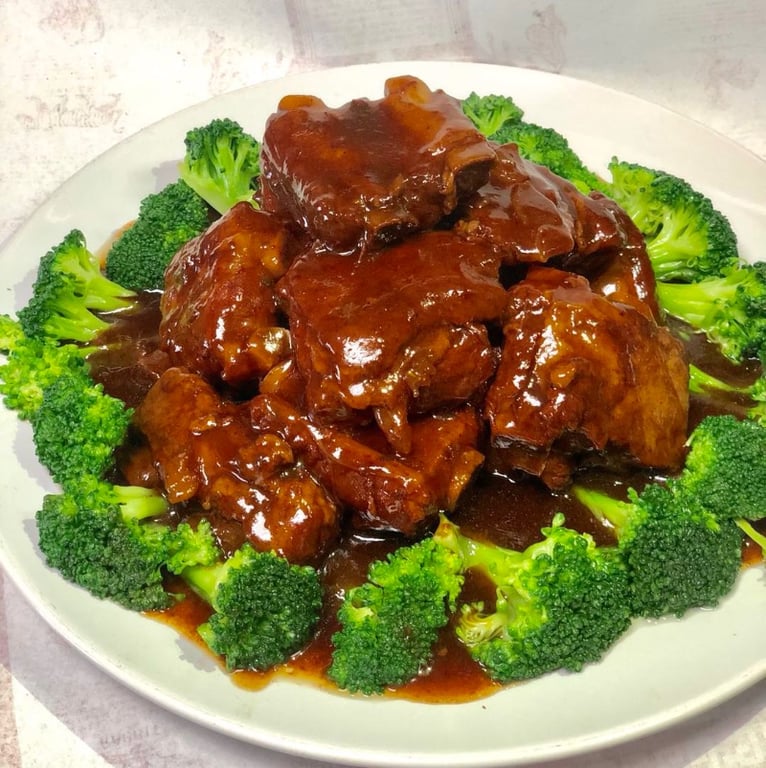 3. 无锡排骨 House Special Pork Ribs