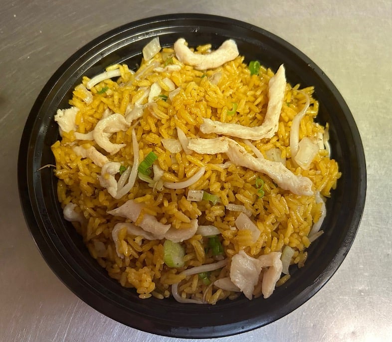 鸡炒饭 <br> Chicken Fried Rice
