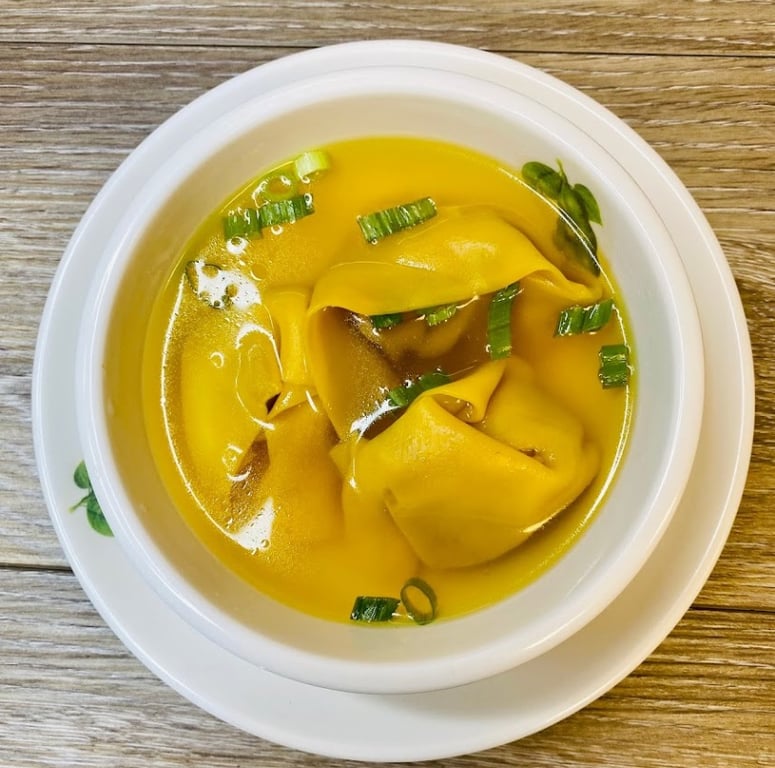 云吞汤 <br> Wonton Soup