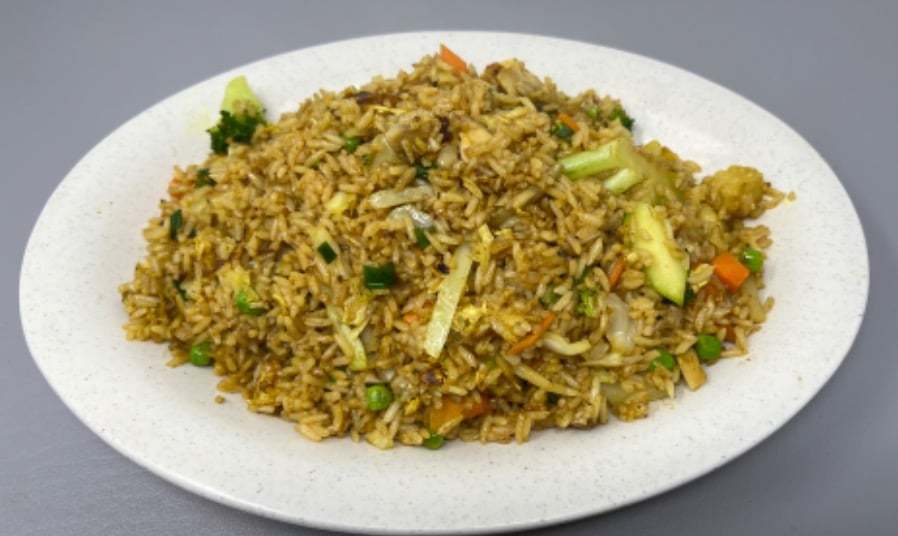 F6. Vegetables Curry Style Fried Rice