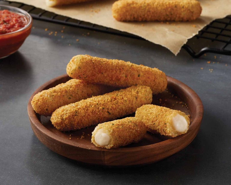 Mozzarella Sticks (6) Image