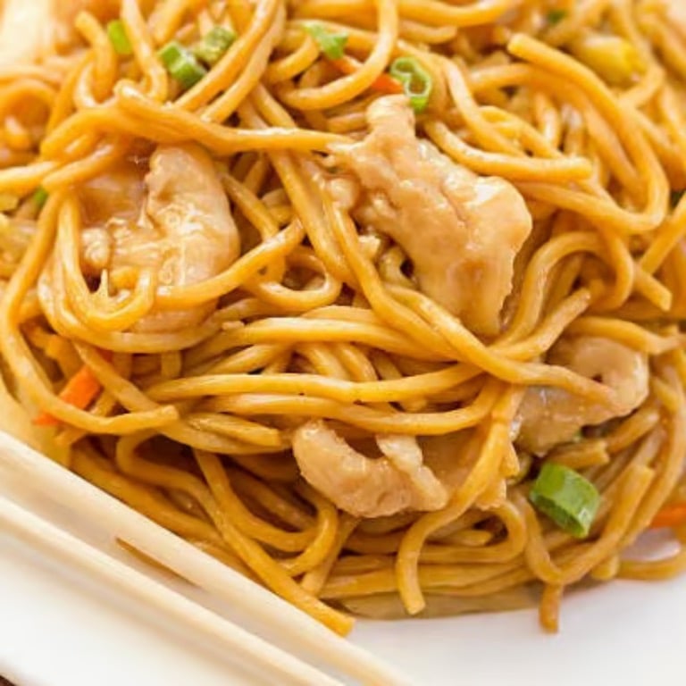30. Chicken Lo Mein
