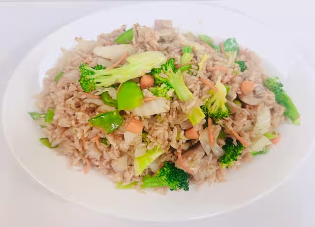 Vegetable Fried Rice 菜炒饭