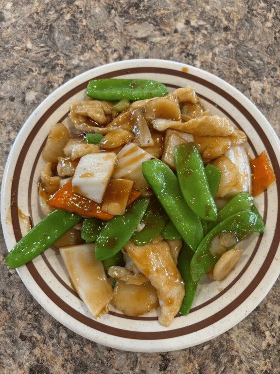 37. 雪豆鸡 Chicken w. Snow Peas