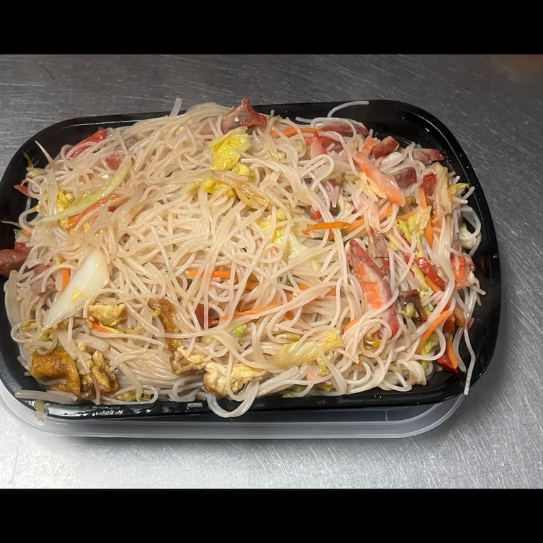 C1. Roast Pork Chow Mei Fun