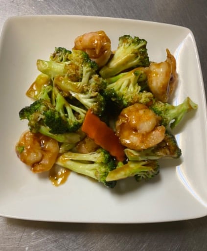69. Shrimp w. Broccoli