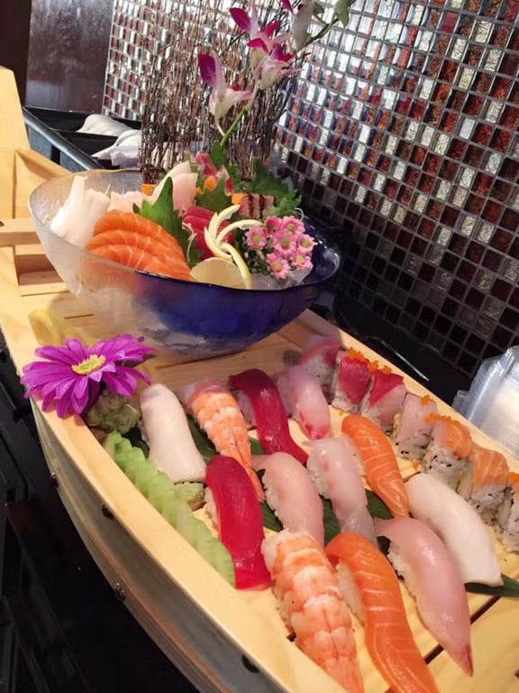 Love Boat For 2