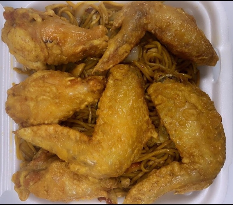 Chicken Wings and Lo Mein
Hunan Express - Charlotte