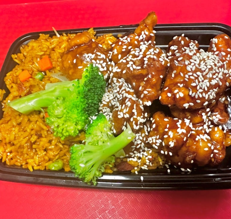 C27. Sesame Chicken 芝麻鸡