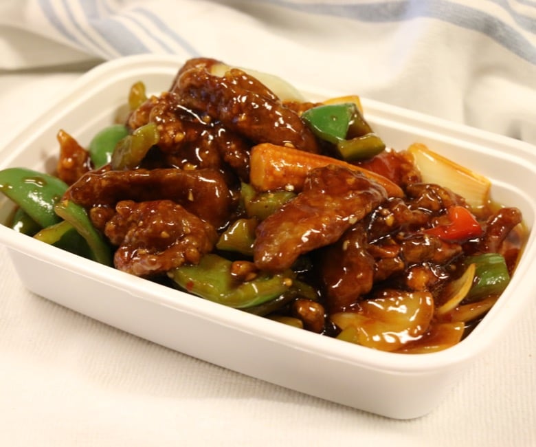 B11. Pepper Beef 豉椒炒牛肉