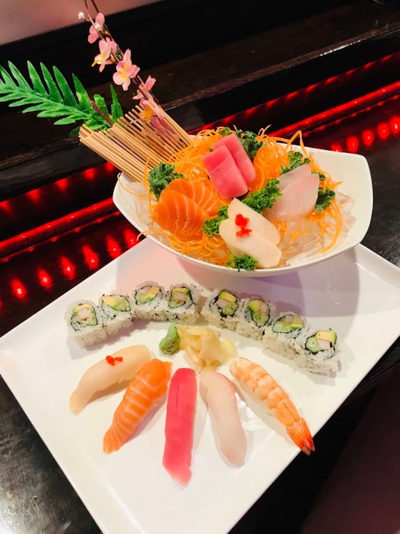 Sushi & Sashimi Combo