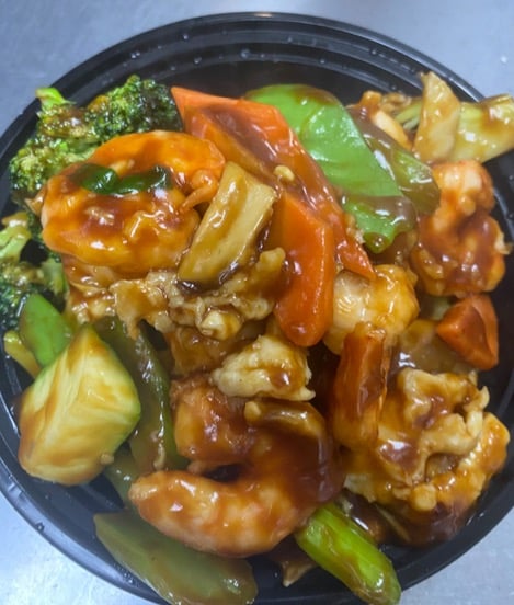 2. Shrimp w. Mixed Vegetables