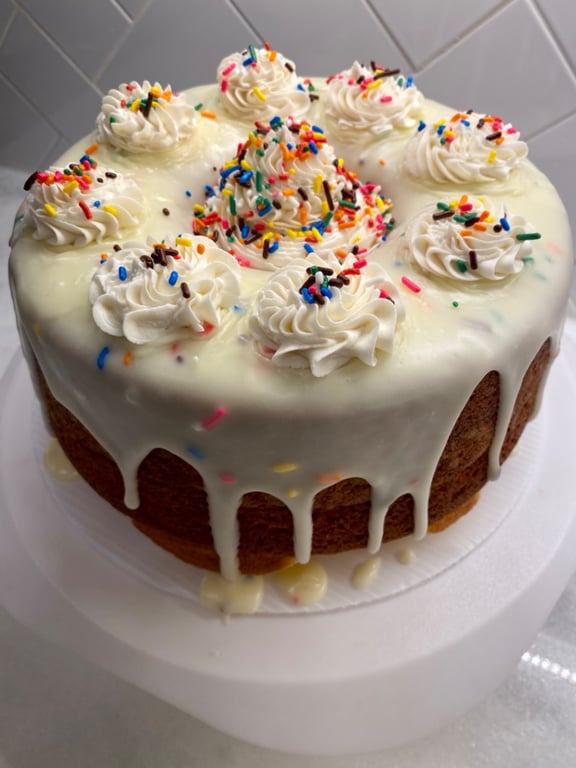 BSB Old-Fashioned Cake - Specialty