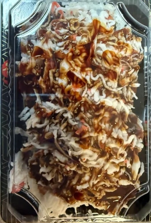 D16. White Swan Roll (8 pcs)