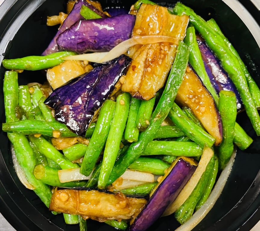L29. Sauteed Eggplant w. String Bean 豆角茄子