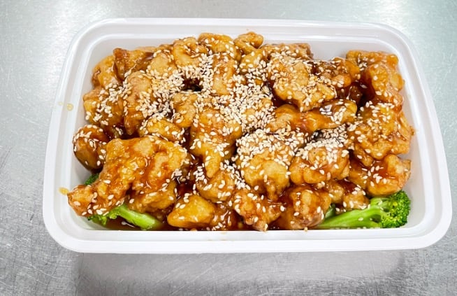 S9. 芝麻鸡 <br>Sesame Chicken