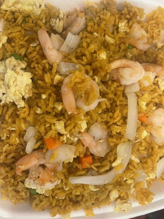 4. 虾炒饭<br>Shrimp Fried Rice