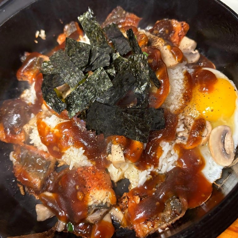 Sizzle It Unagi (Eel)
